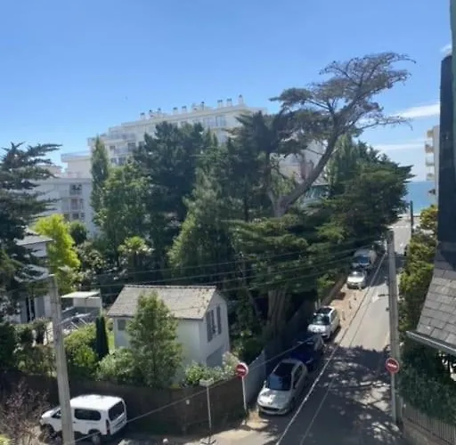 Apartamento Refait A Neuf, Idealement Situé